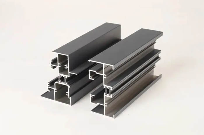 1733215037617647.jpg 新能源汽車鋁型材.jpg